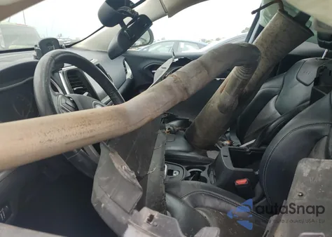 2015 Jeep Cherokee Limited из США, поврежденный, VIN 1C4PJMDB8FW606389